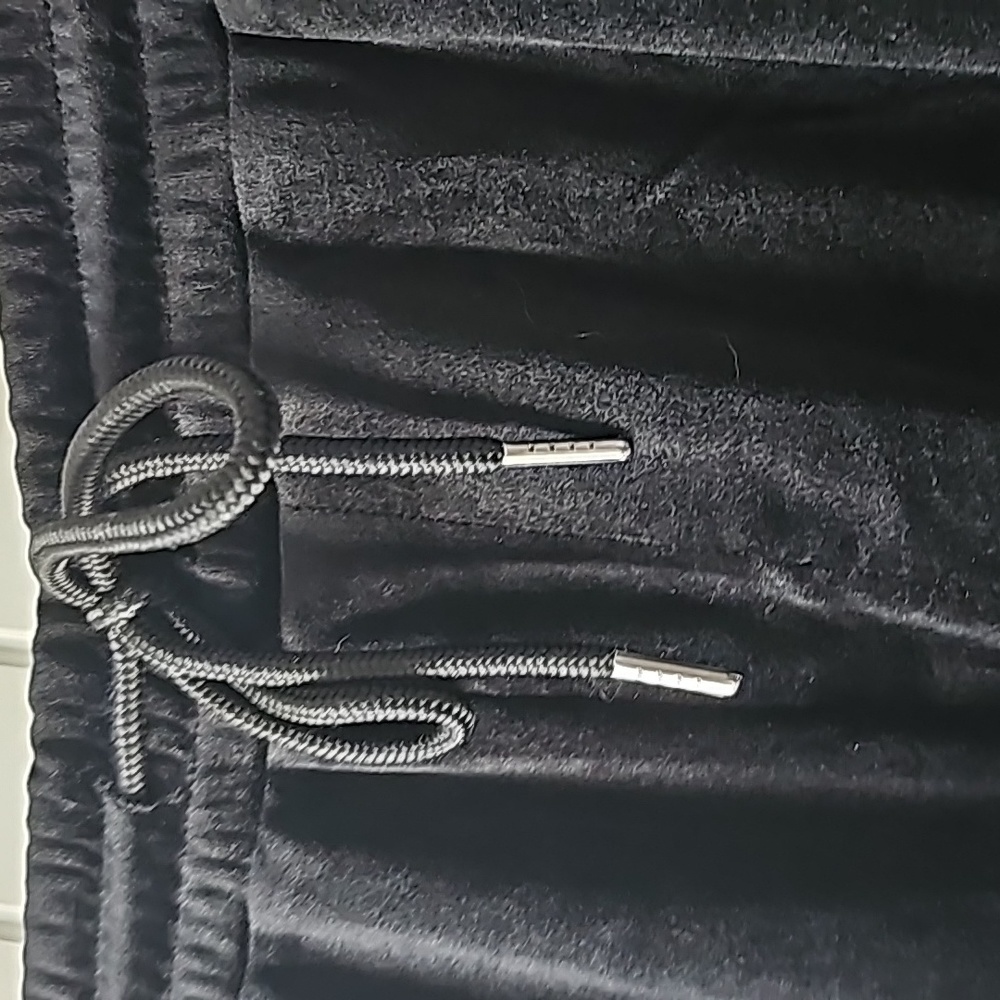 Velour Jogging Set - image 7